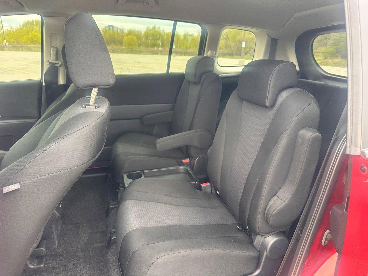 2015 Mazda MAZDA5 Touring Photo