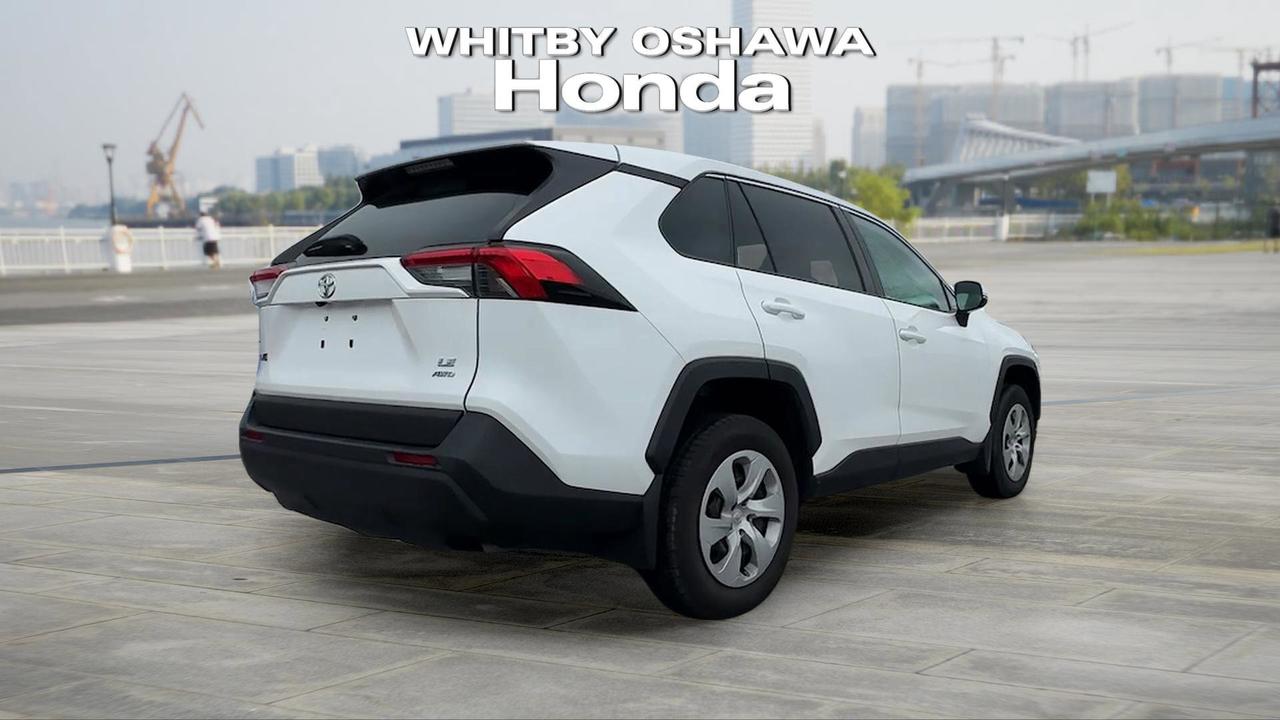 2024 Toyota RAV4 LE AWD Photo