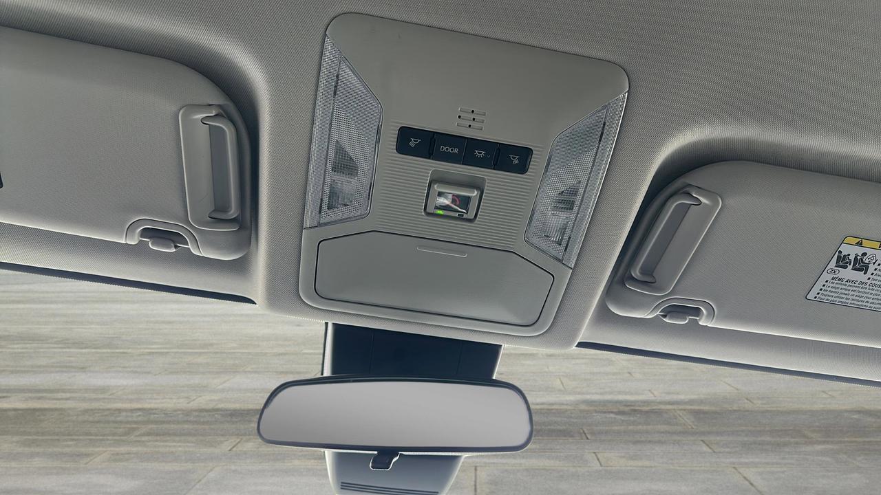 2024 Toyota RAV4 LE AWD Photo