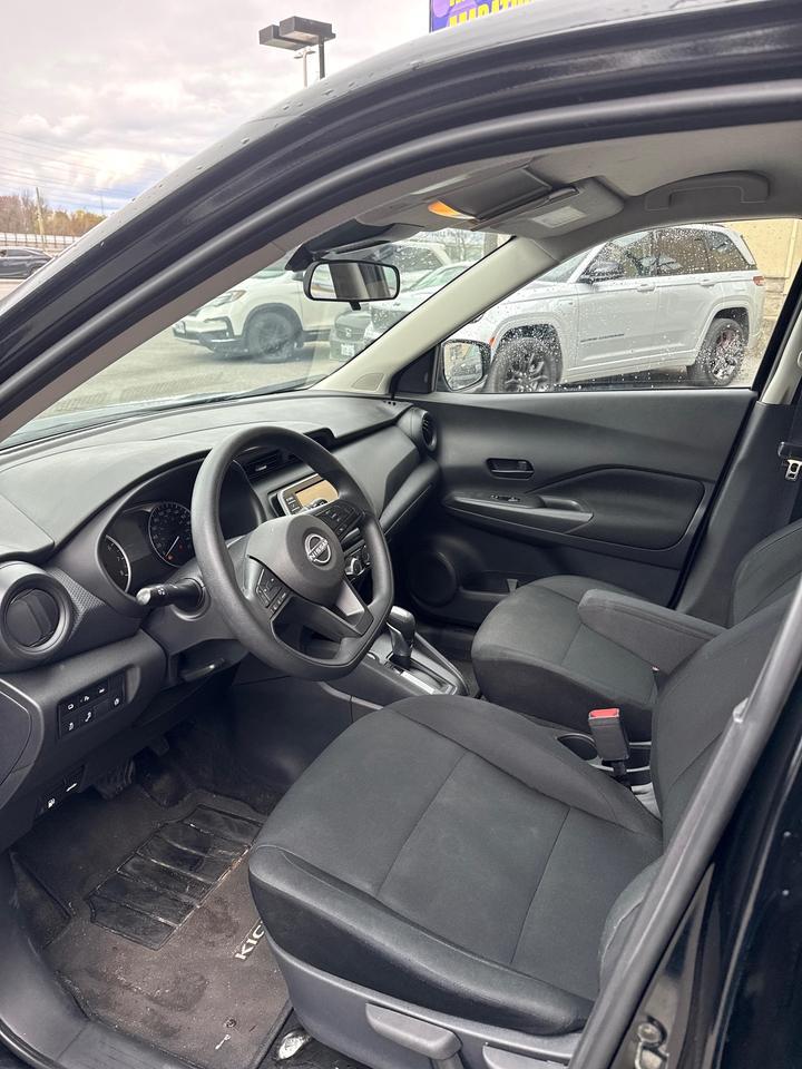 2025 Nissan Kicks Play S 4dr Front-Wheel Drive Photo
