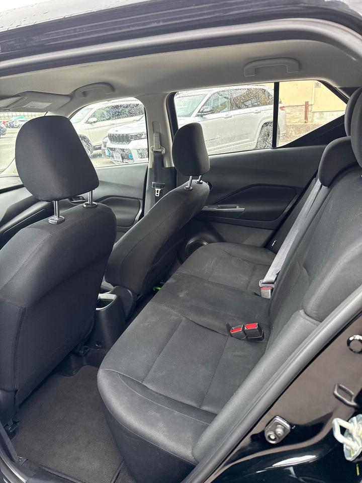 2025 Nissan Kicks Play S 4dr Front-Wheel Drive Photo