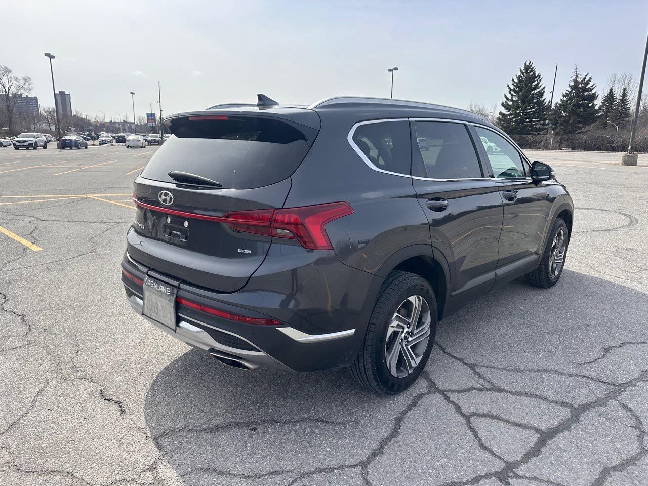 2022 Hyundai Santa Fe SEL Photo