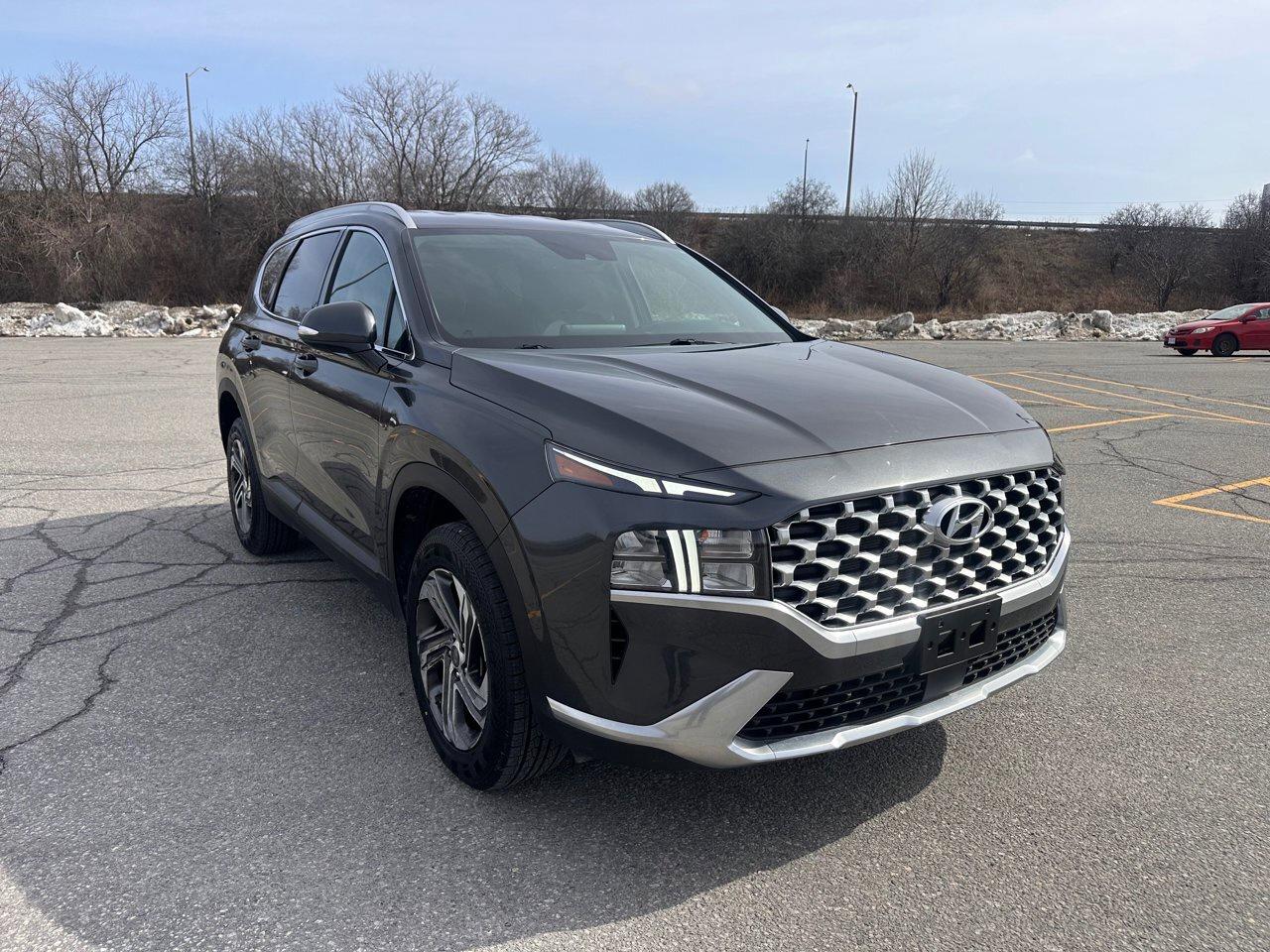2022 Hyundai Santa Fe SEL Photo