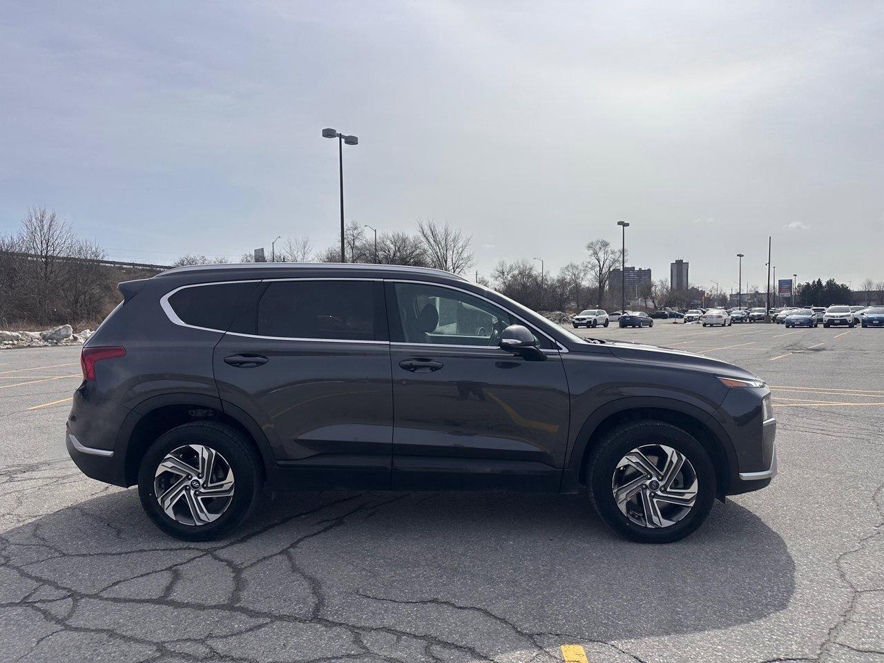 2022 Hyundai Santa Fe SEL Photo