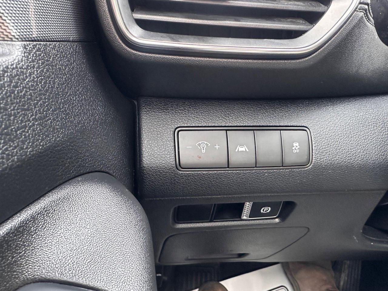 2022 Hyundai Santa Fe SEL Photo