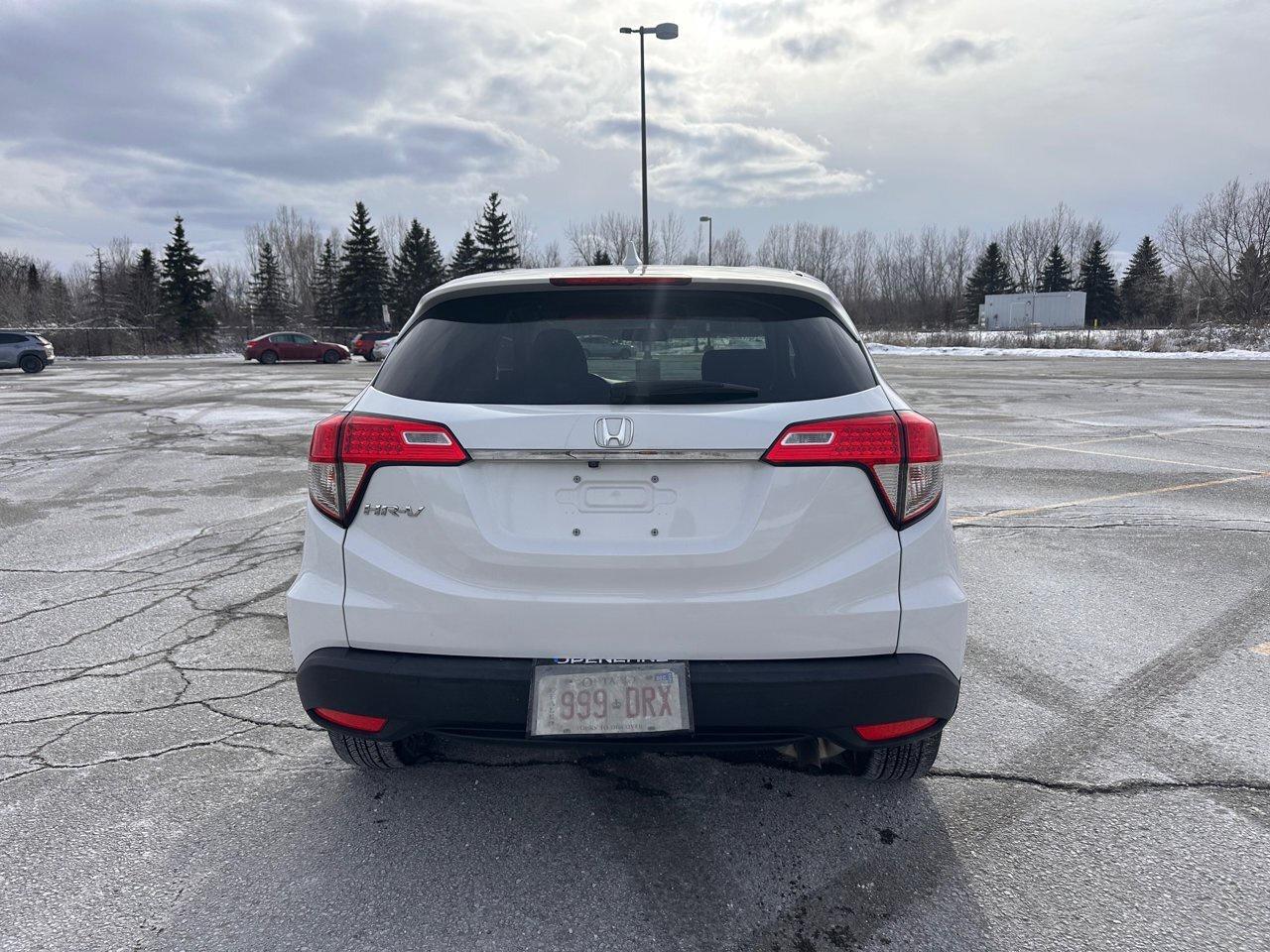 2022 Honda HR-V LX Photo3
