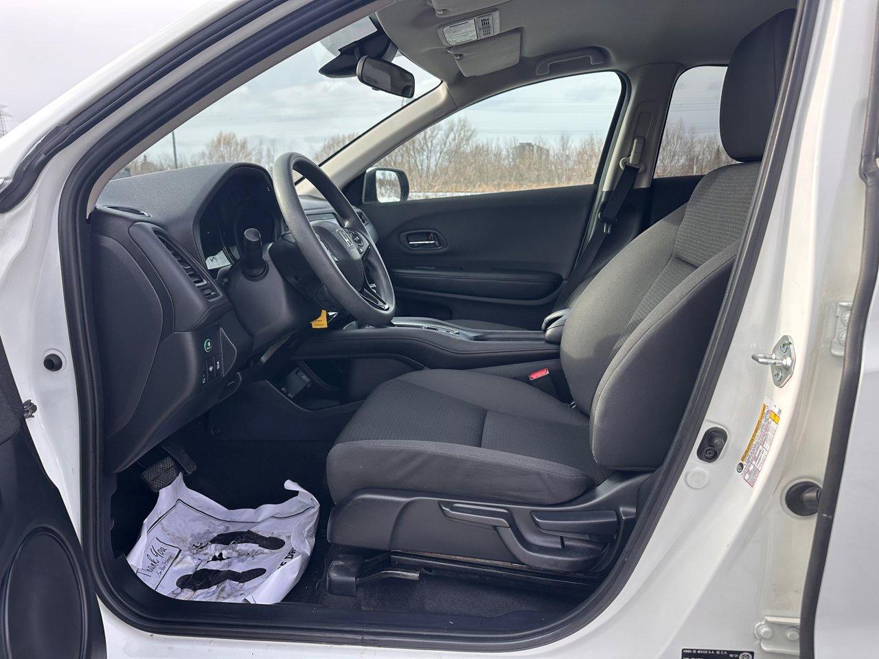 2022 Honda HR-V LX Photo