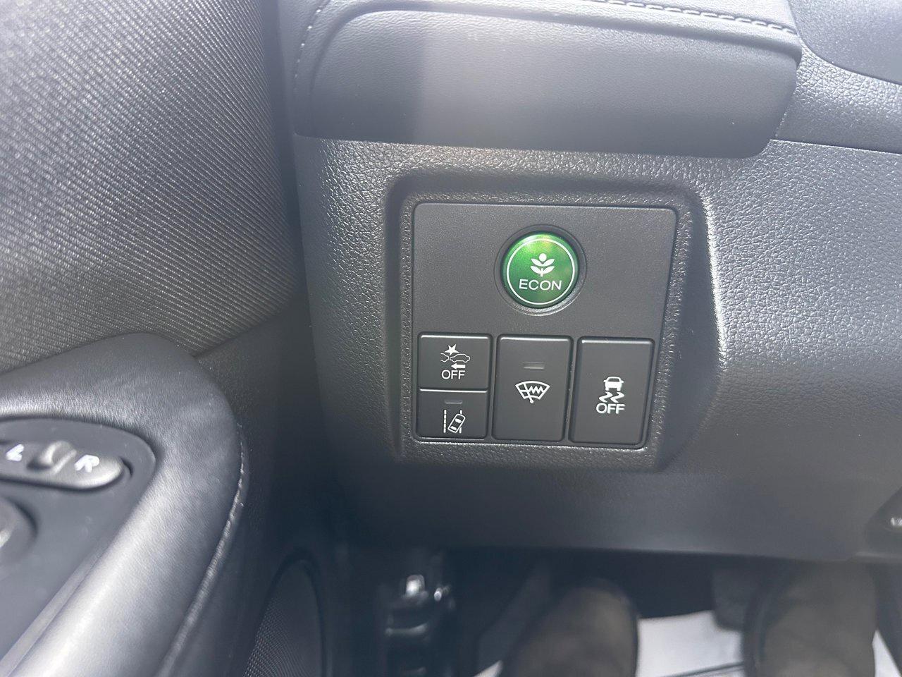 2022 Honda HR-V LX Photo