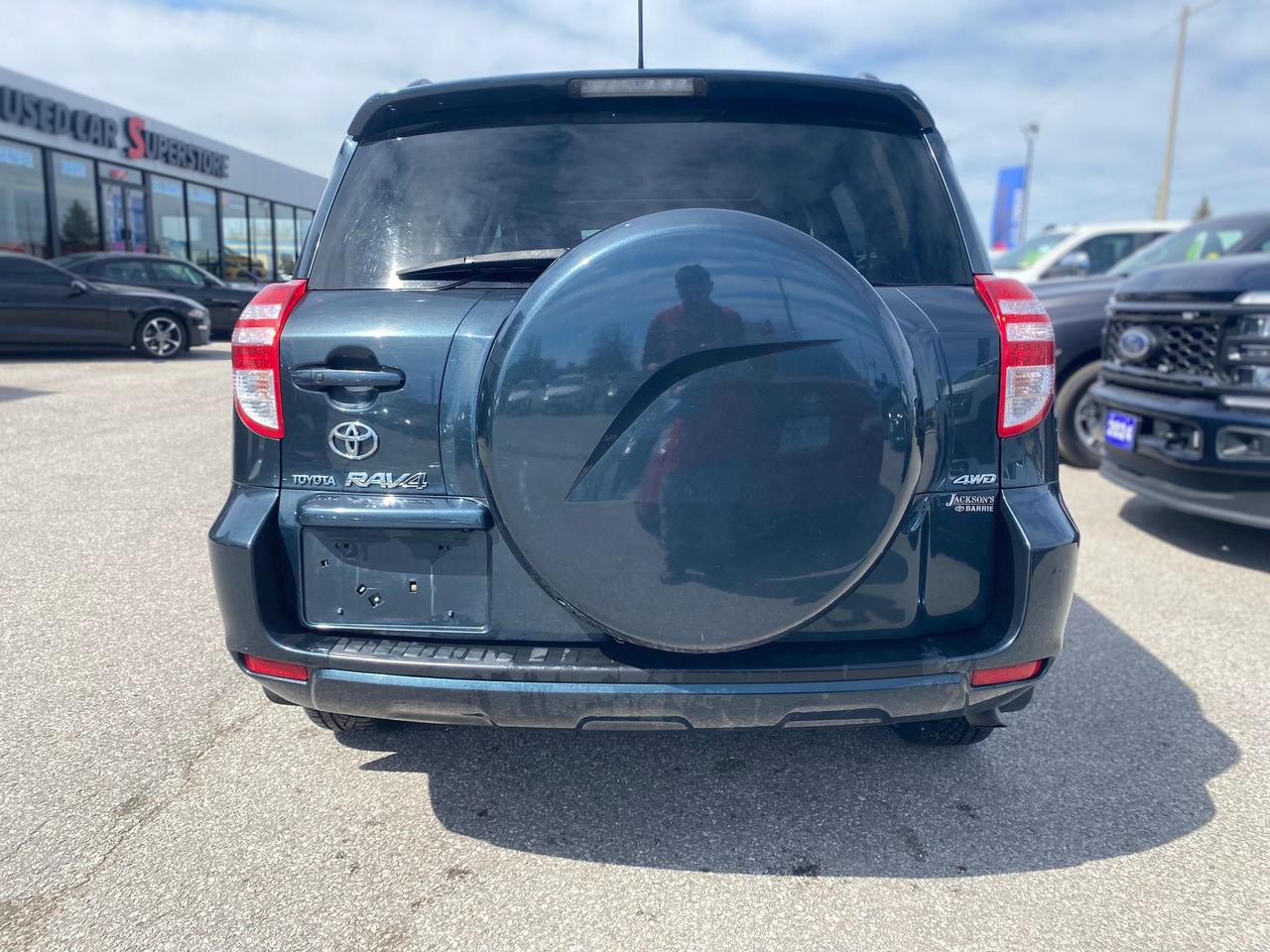 2009 Toyota RAV4 Limited 4x4 ~Sunroof ~Power Seat ~Alloys ~A/C Photo2