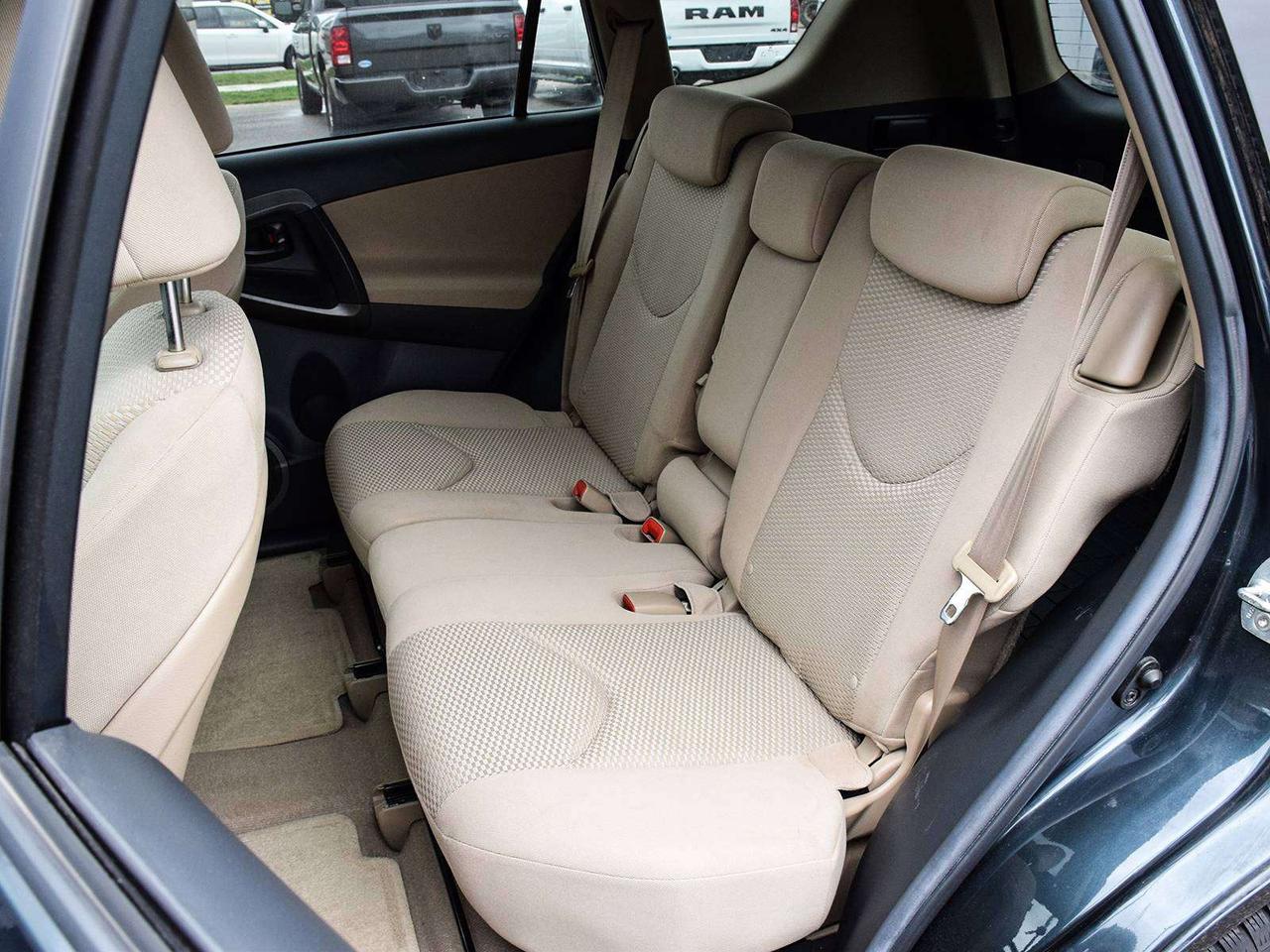 2009 Toyota RAV4 Limited 4x4 ~Sunroof ~Power Seat ~Alloys ~A/C Photo