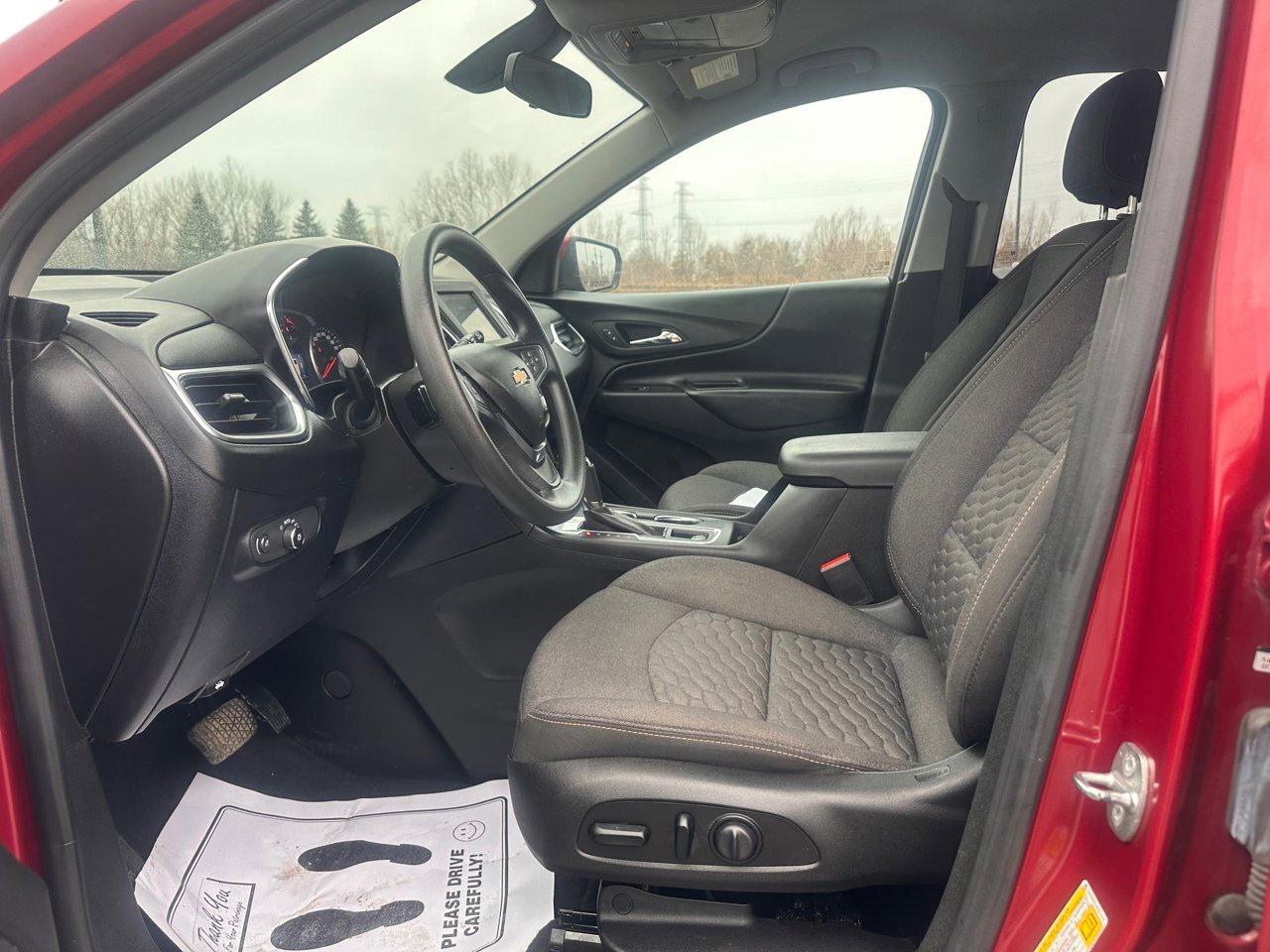 2019 Chevrolet Equinox LT Photo