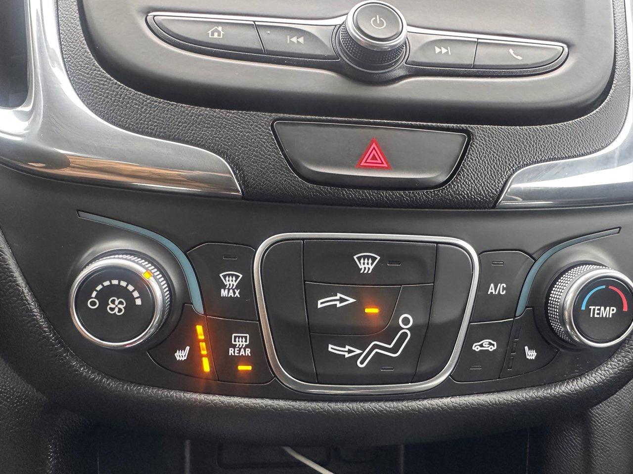 2019 Chevrolet Equinox LT Photo