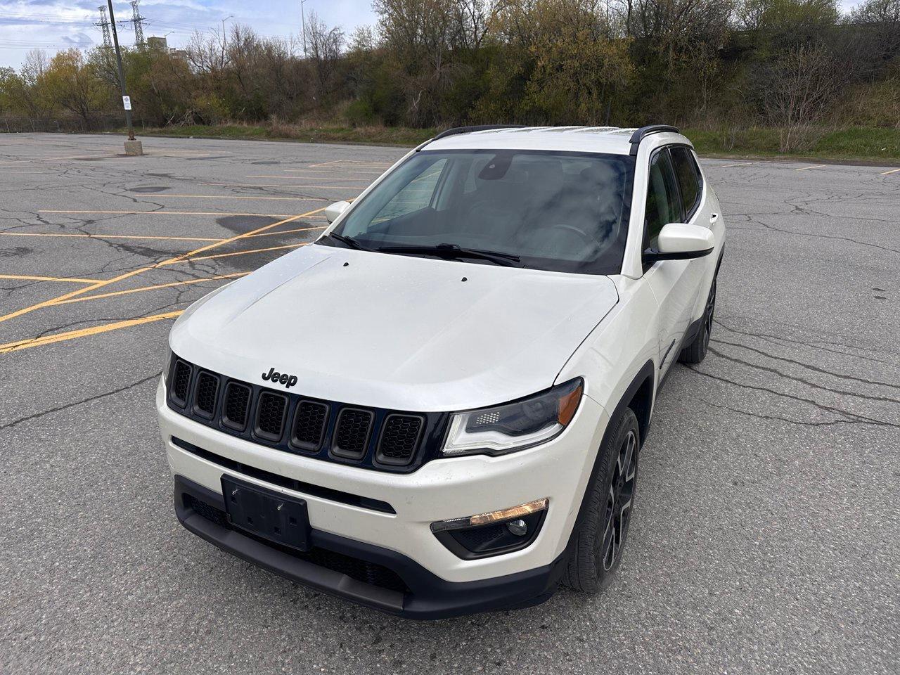 2019 Jeep Compass LIMITED Photo0