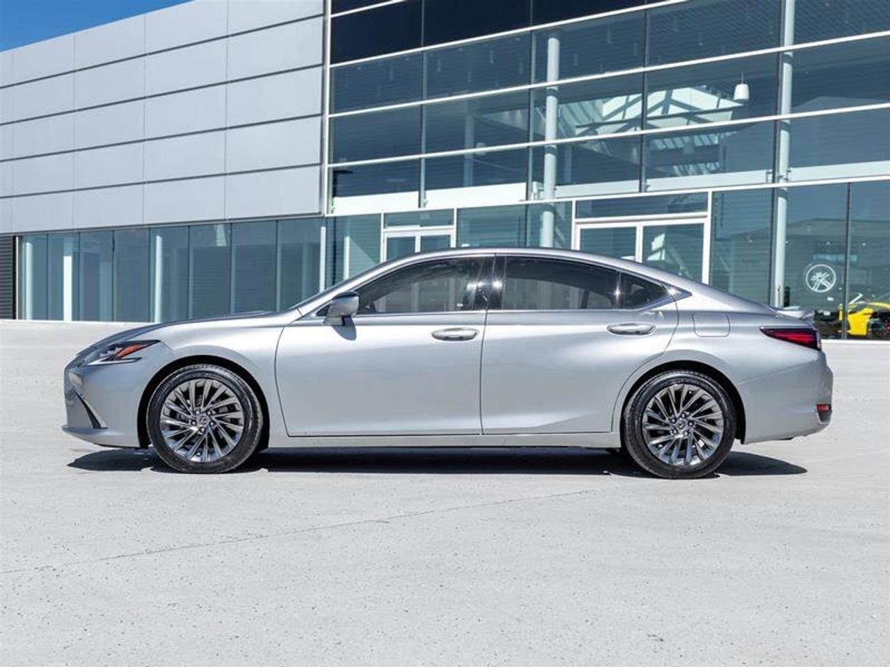 2025 Lexus ES ES 300h Ultra Luxury Mark Levinson Power Open/Clos Photo