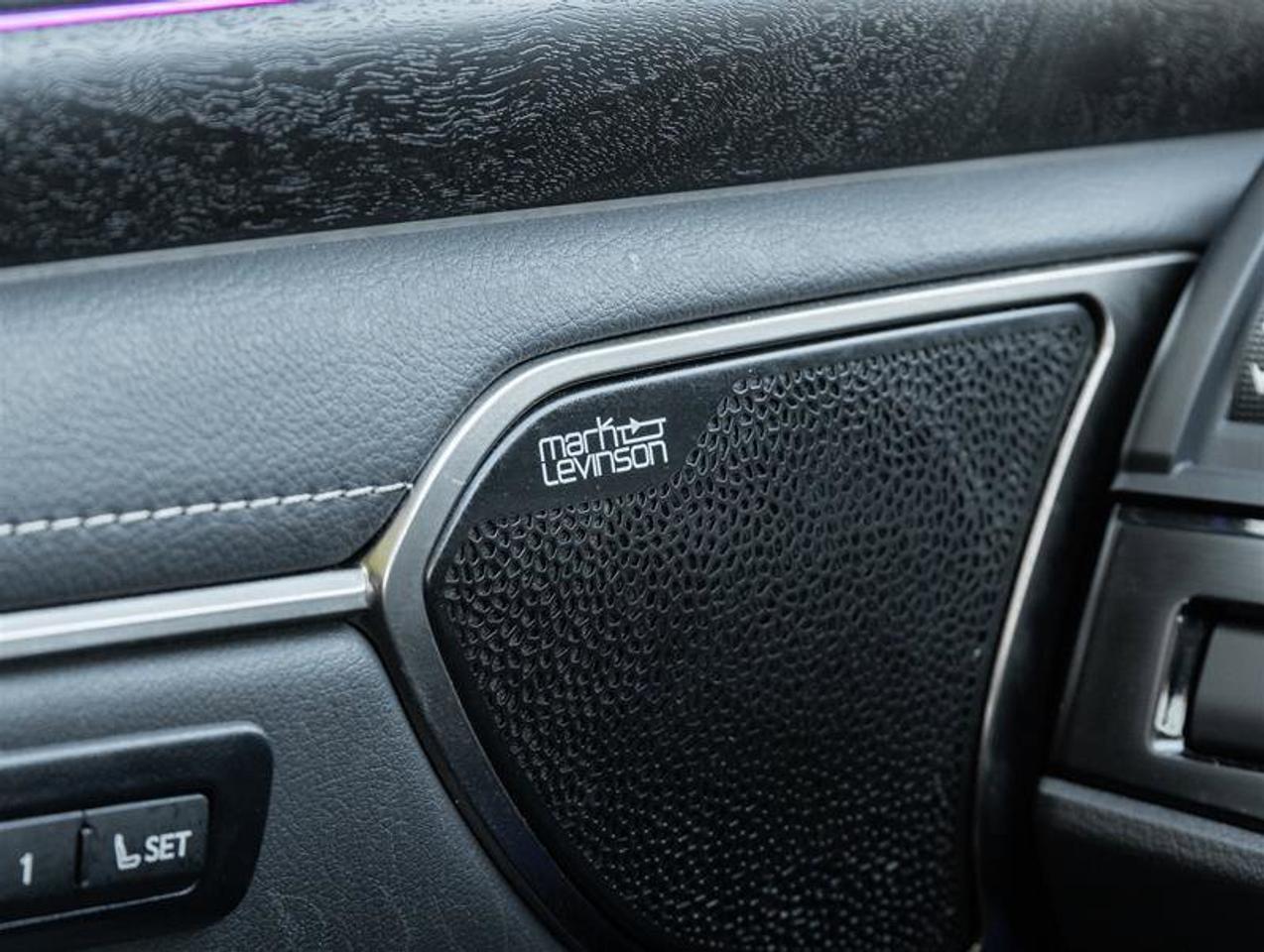 2025 Lexus ES ES 300h Ultra Luxury Mark Levinson Power Open/Clos Photo