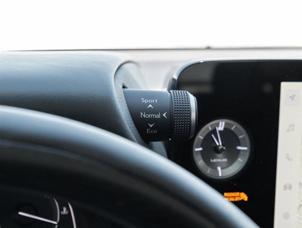 2025 Lexus ES ES 300h Ultra Luxury Mark Levinson Power Open/Clos Photo