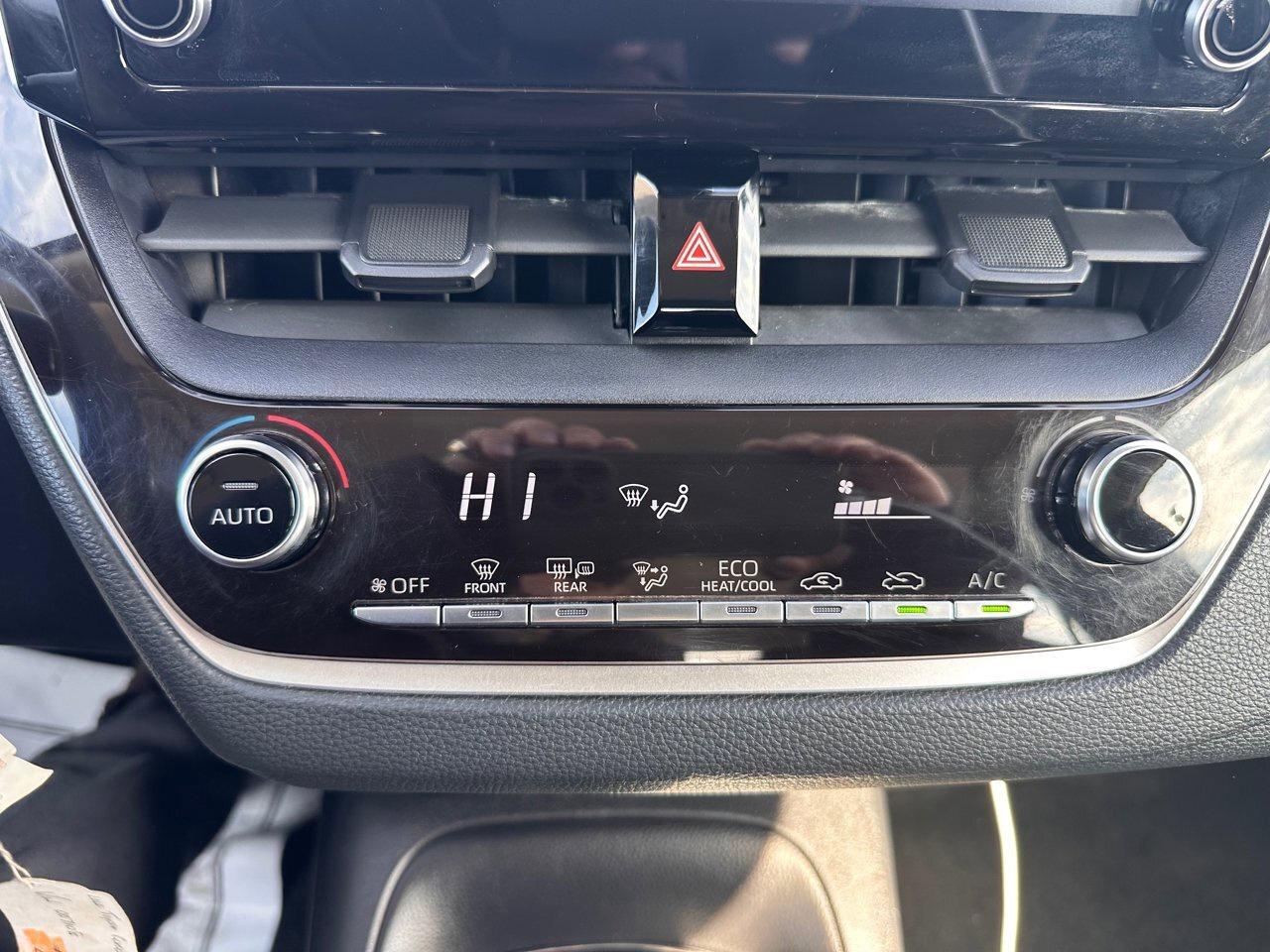 2020 Toyota Corolla SE Photo