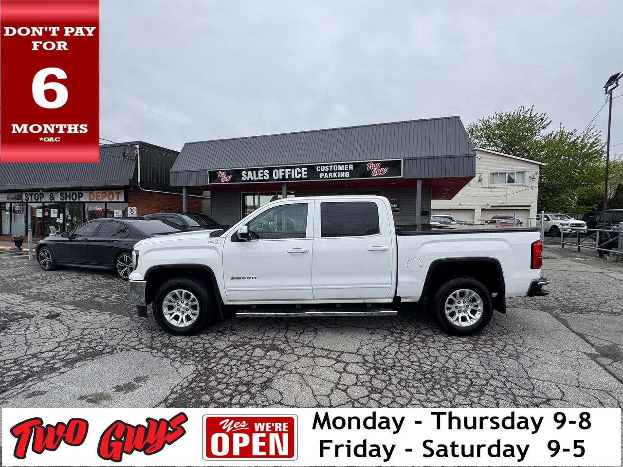 2017 GMC Sierra 1500 4WD Crew Cab 143.5  SLE Back Up Camera Photo0