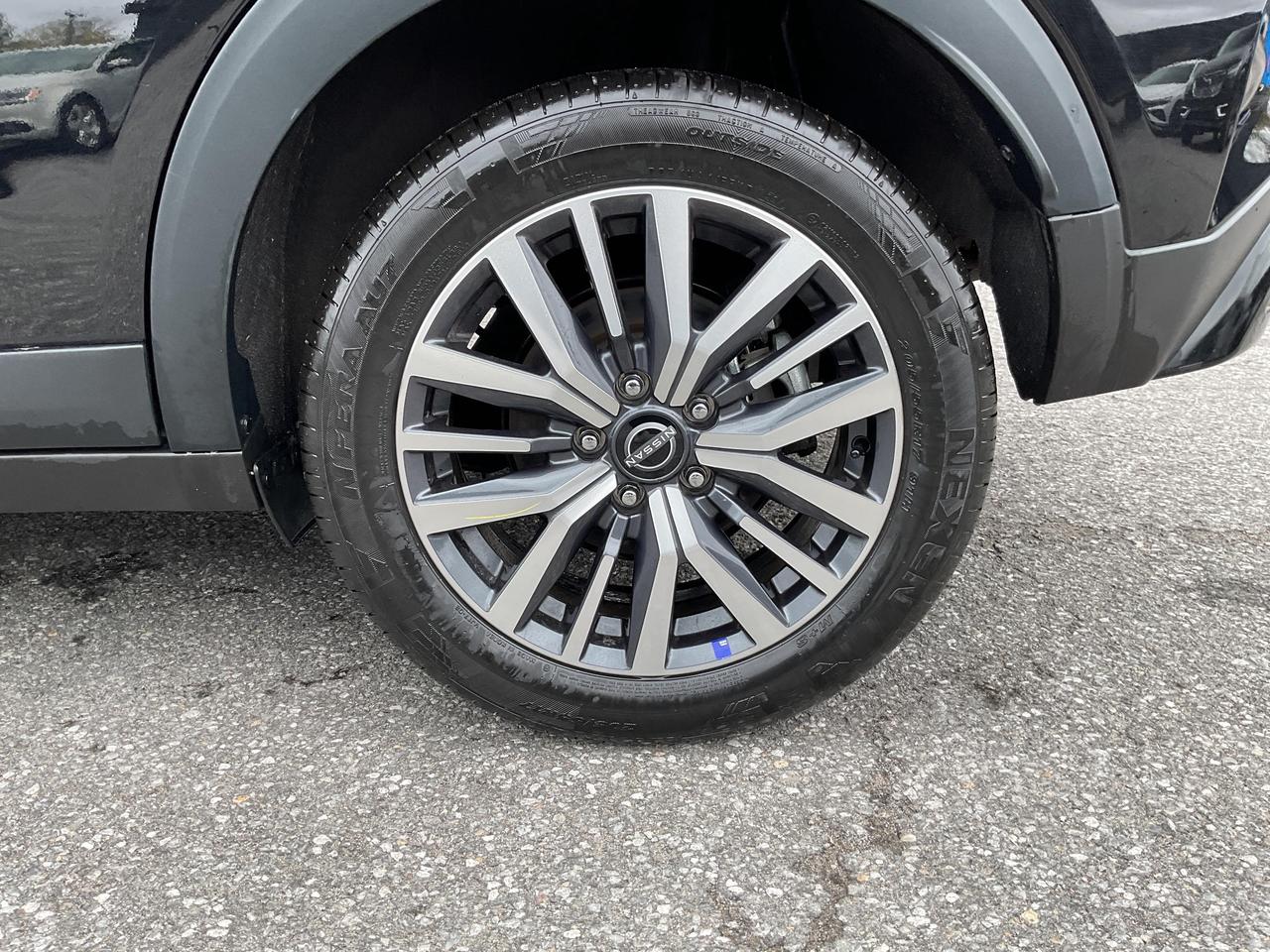 2025 Nissan Kicks Play  Photo