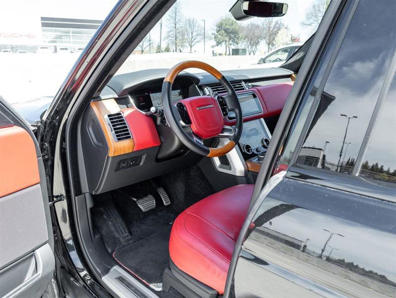2018 Land Rover Range Rover V8 Supercharged Autobiography 10 Rear Seat Enterta Photo