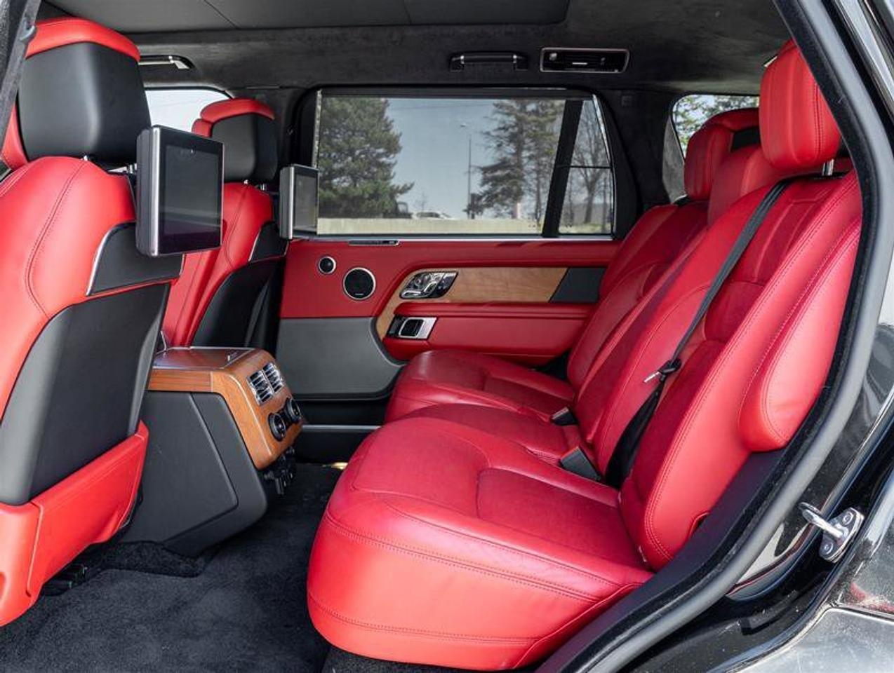 2018 Land Rover Range Rover V8 Supercharged Autobiography 10 Rear Seat Enterta Photo