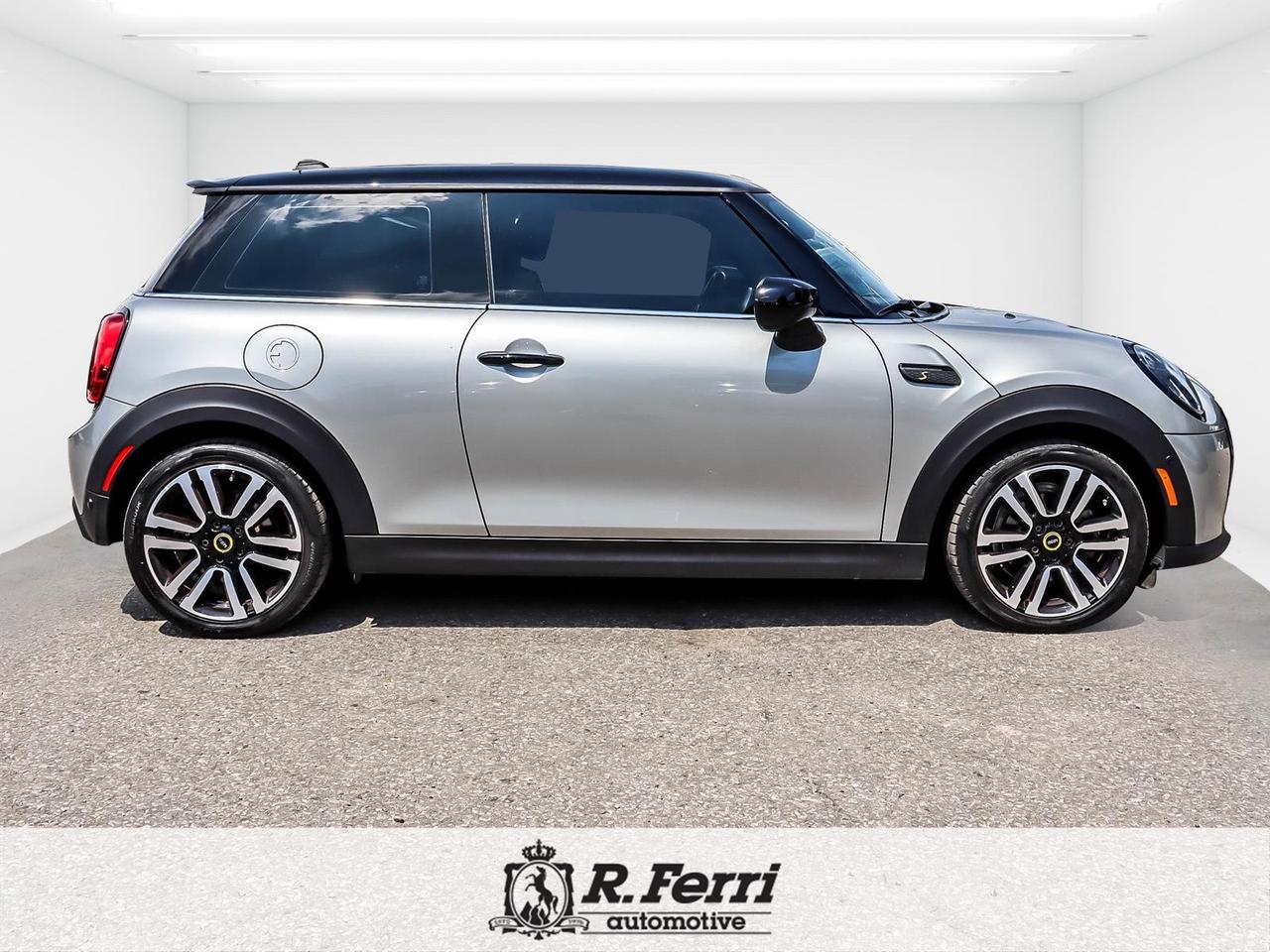 2023 MINI SE 3 Door Cooper Front-Wheel Drive Hatchback Photo2