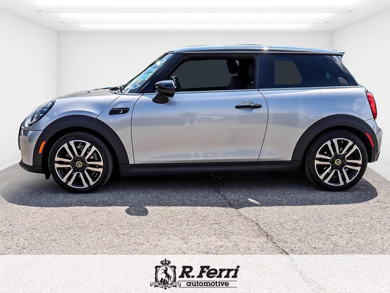 2023 MINI SE 3 Door Cooper Front-Wheel Drive Hatchback Photo