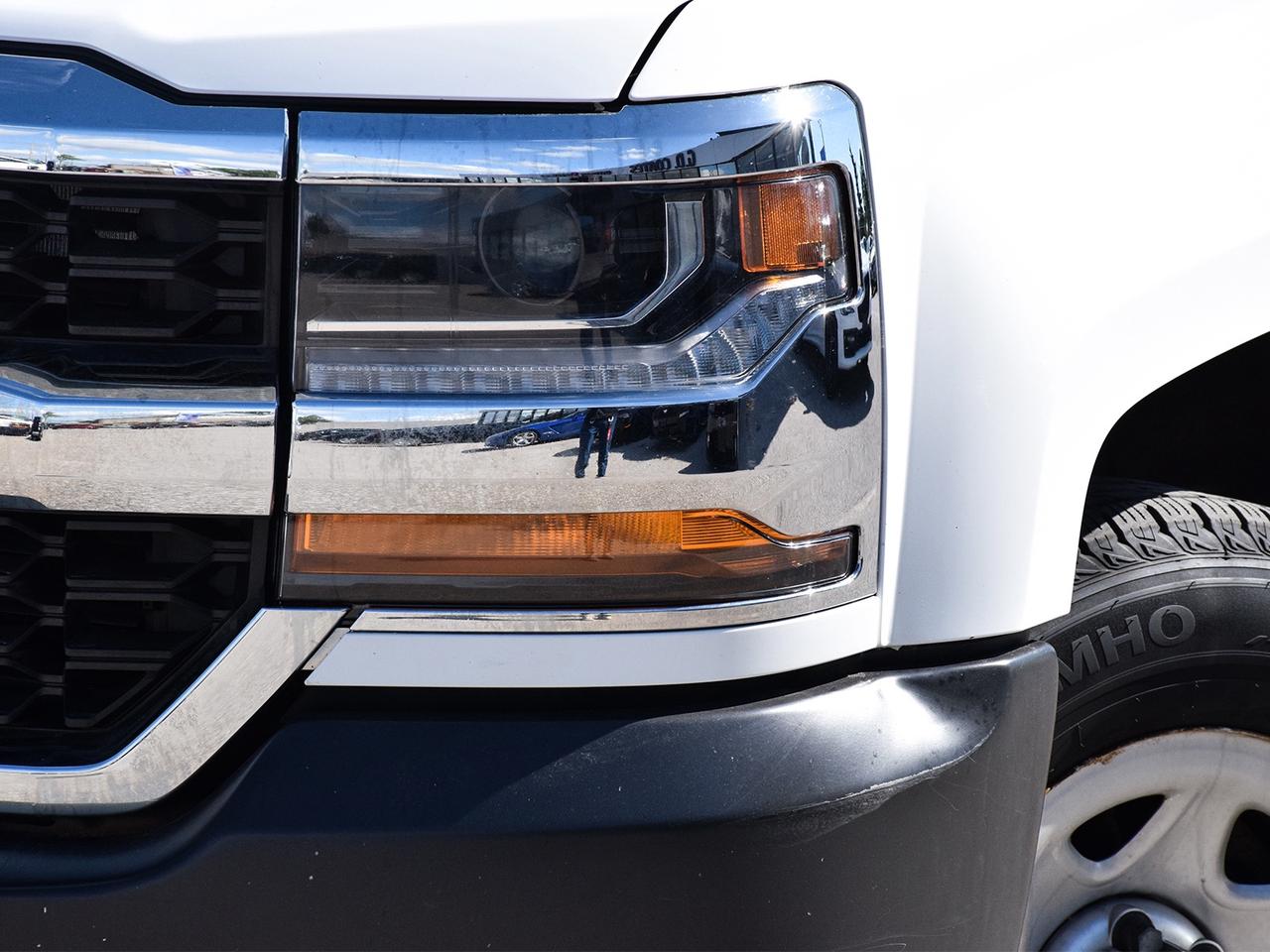 2018 Chevrolet Silverado 1500 WT Double Cab 4x4 ~Carplay ~Tonneau ~Camera Photo
