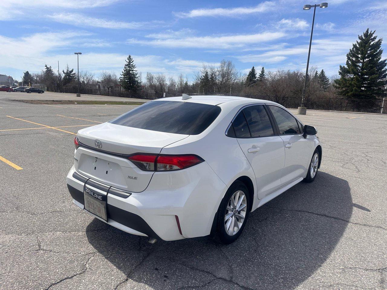 2020 Toyota Corolla SE Photo