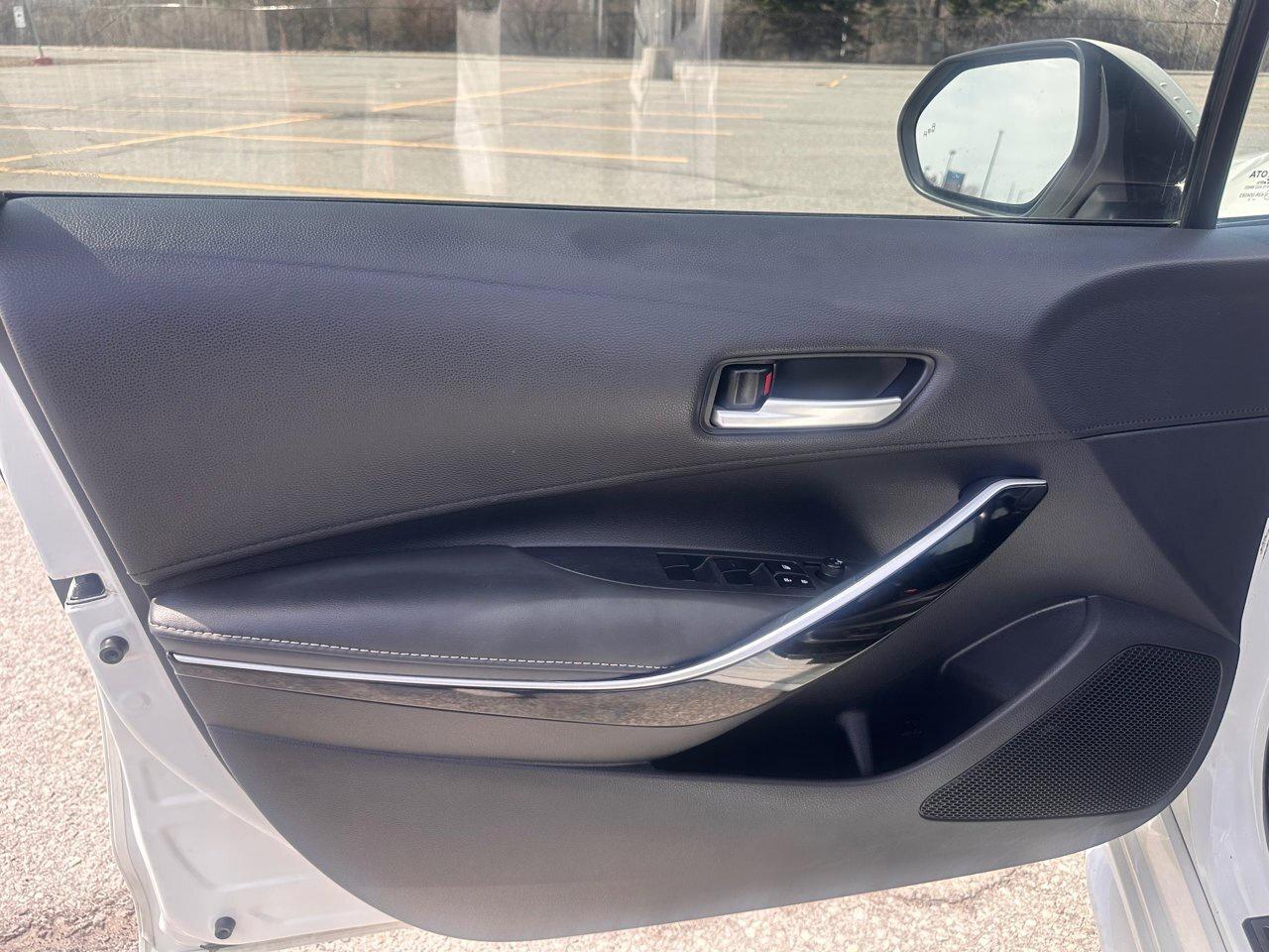 2020 Toyota Corolla SE Photo