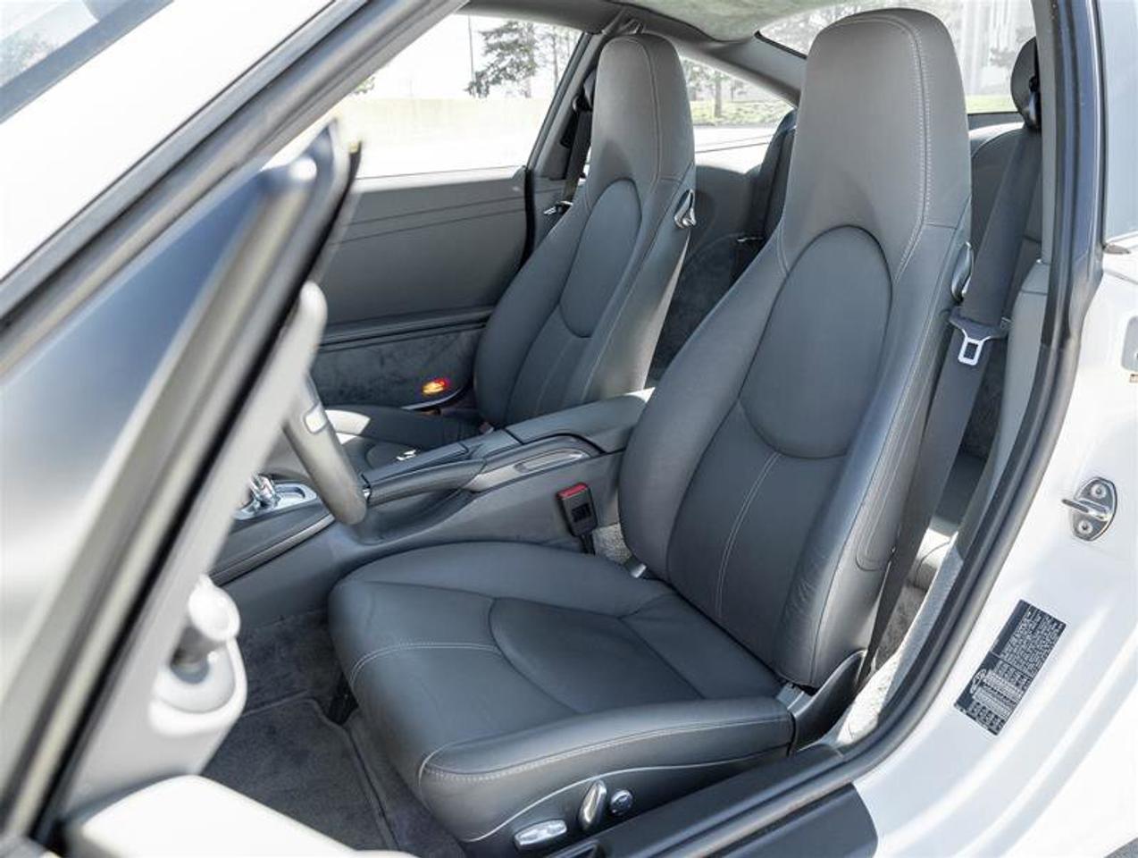 2009 Porsche 911 Carrera Coupe Power Comfort Seats with Driver Memo Photo
