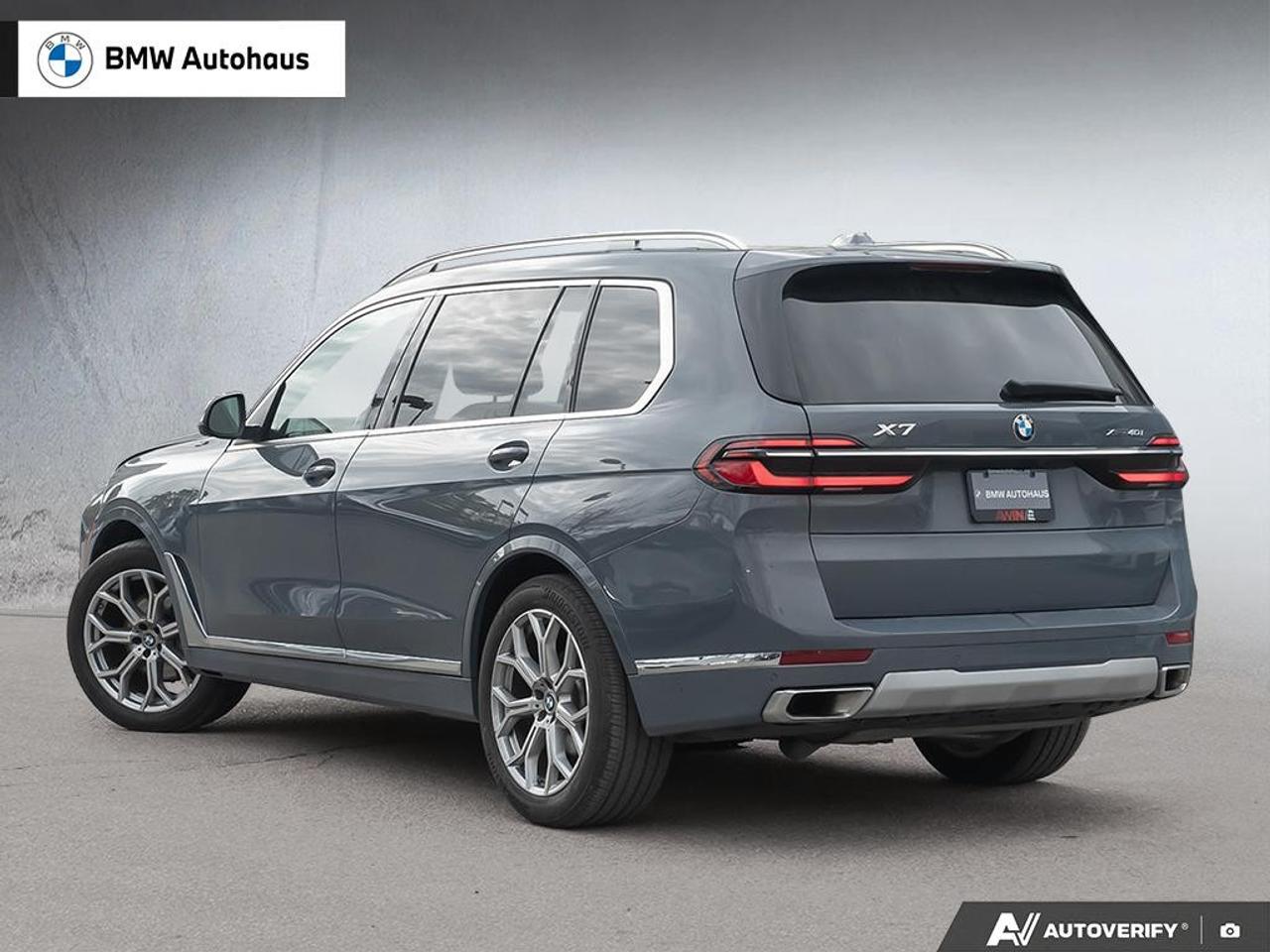 2023 BMW X7 xDrive40i Sports Activity Vehicle Photo3