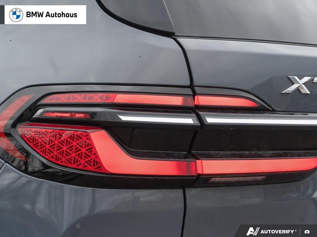 2023 BMW X7 xDrive40i Sports Activity Vehicle Photo