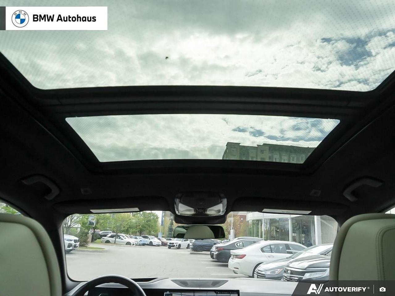 2023 BMW X7 xDrive40i Sports Activity Vehicle Photo