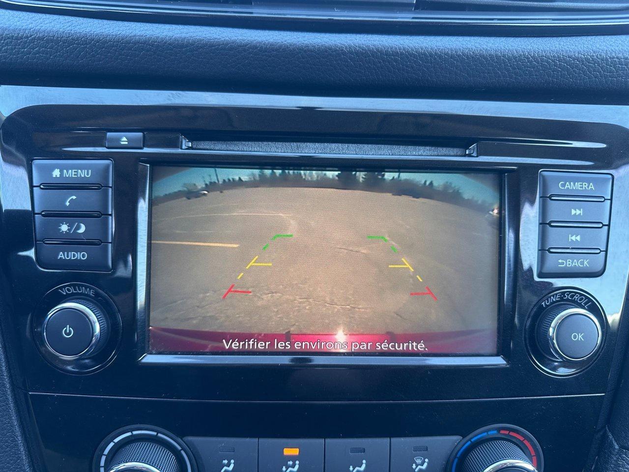2018 Nissan Rogue SV Photo