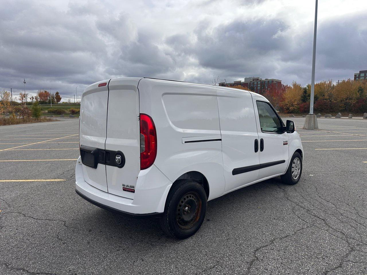 2015 RAM ProMaster City SLT Photo4
