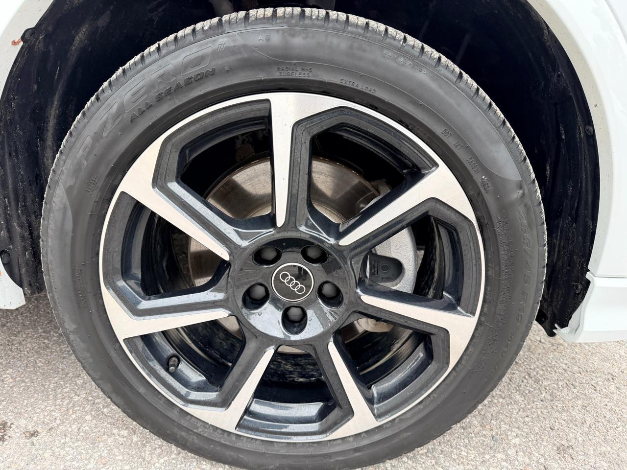 2025 Audi Q3 45 Progressiv 4dr All-Wheel Drive quattro Sport Utility Photo