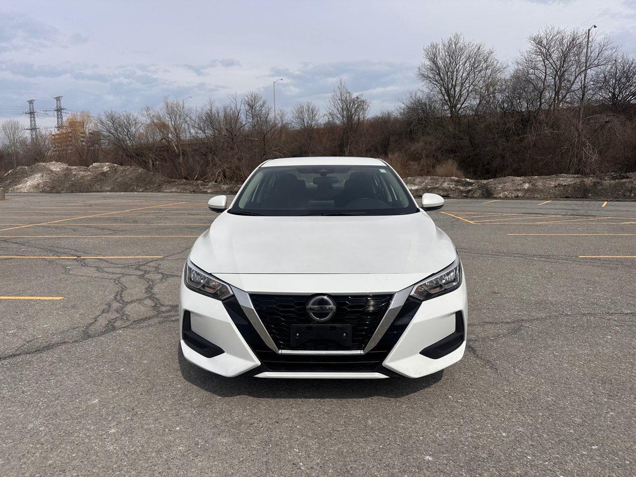 2020 Nissan Sentra SV Photo