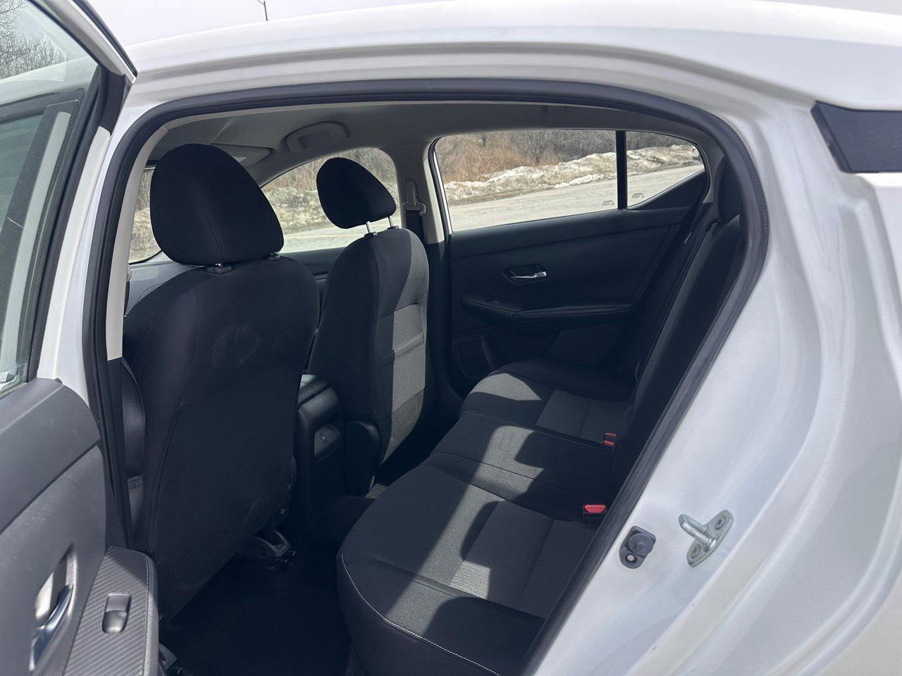 2020 Nissan Sentra SV Photo