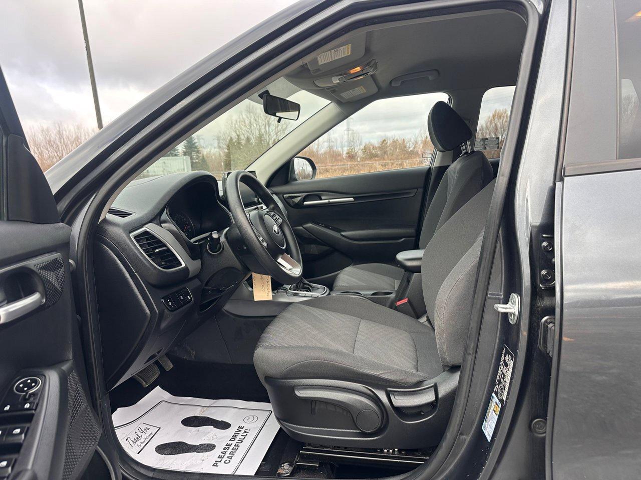 2021 Kia Seltos LX Photo