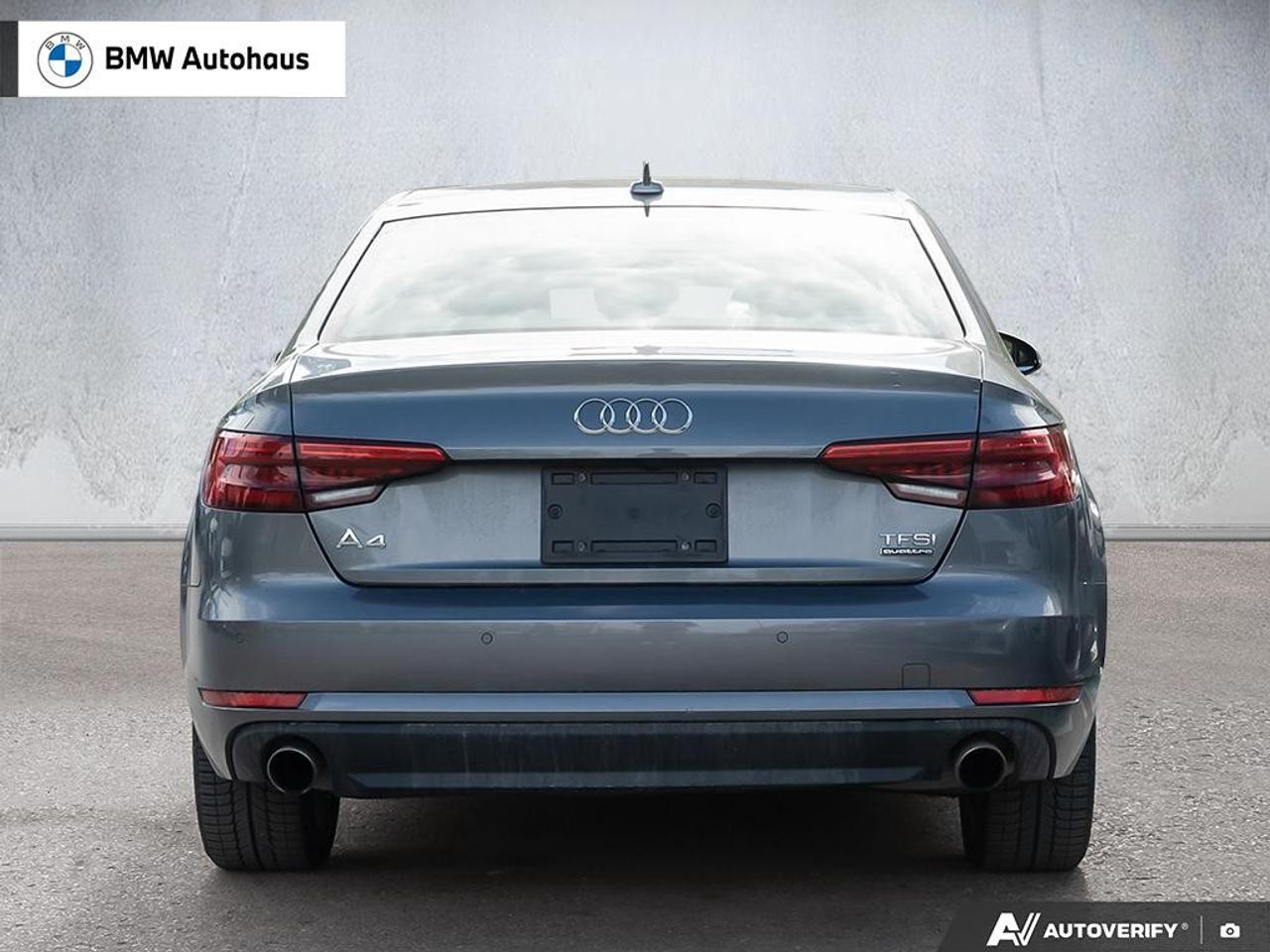 2017 Audi A4 4dr Sdn Auto Progressiv quattro Photo
