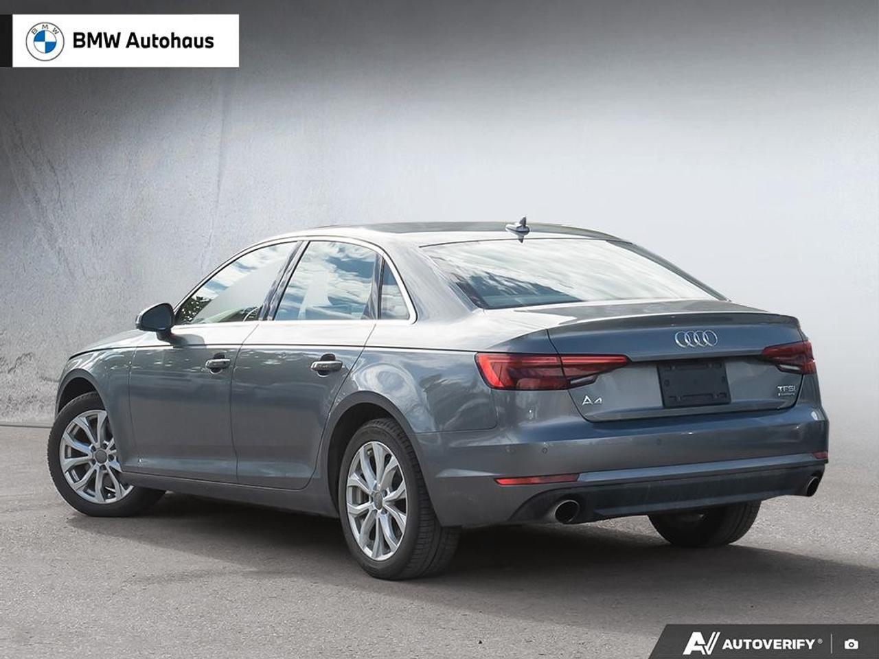 2017 Audi A4 4dr Sdn Auto Progressiv quattro Photo3