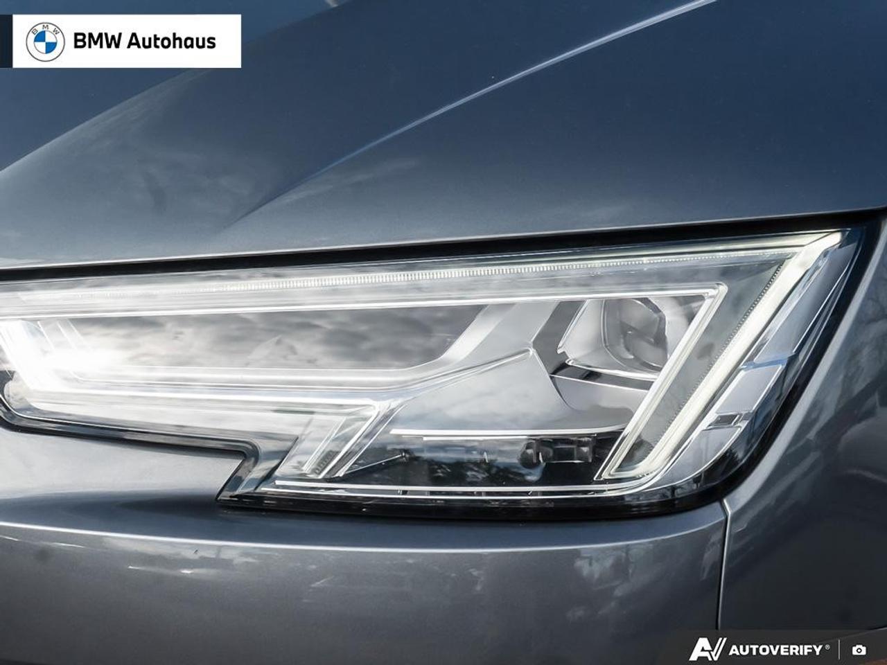 2017 Audi A4 4dr Sdn Auto Progressiv quattro Photo