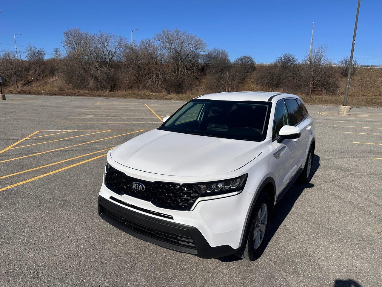 2021 Kia Sorento LX Photo
