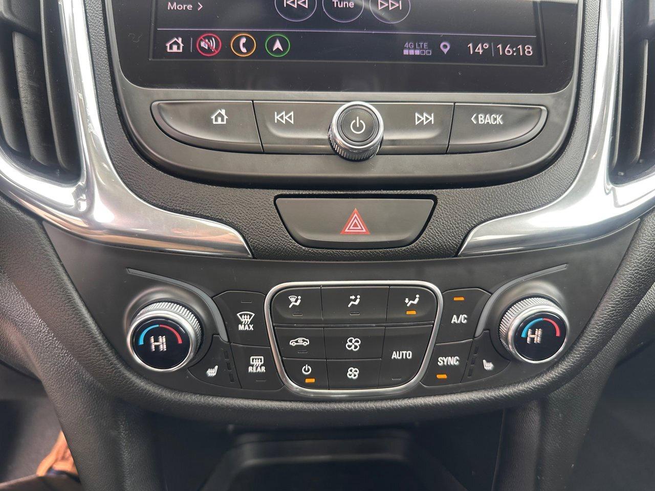 2020 Chevrolet Equinox LT Photo