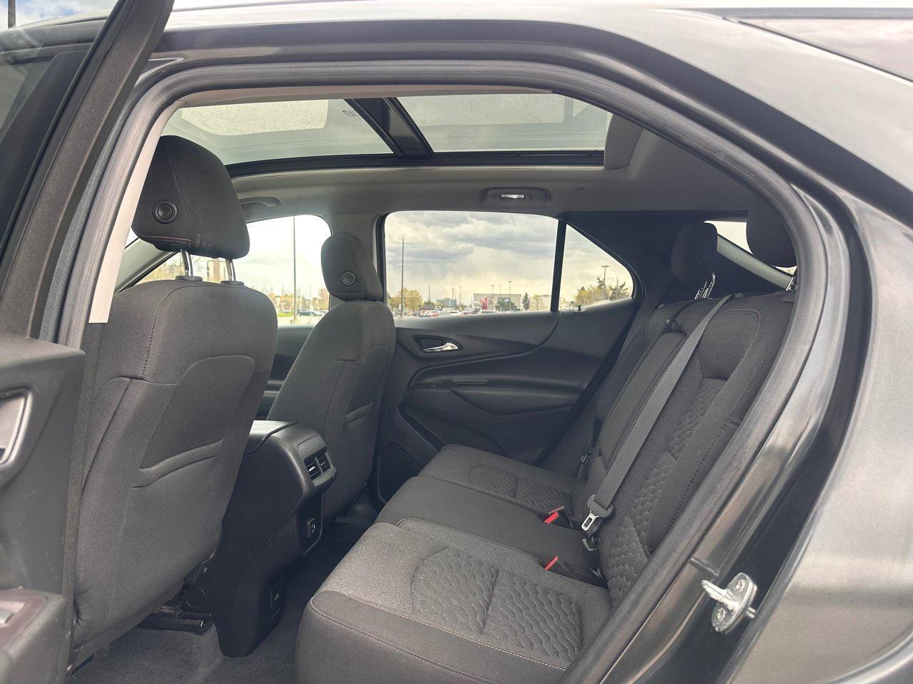 2020 Chevrolet Equinox LT Photo