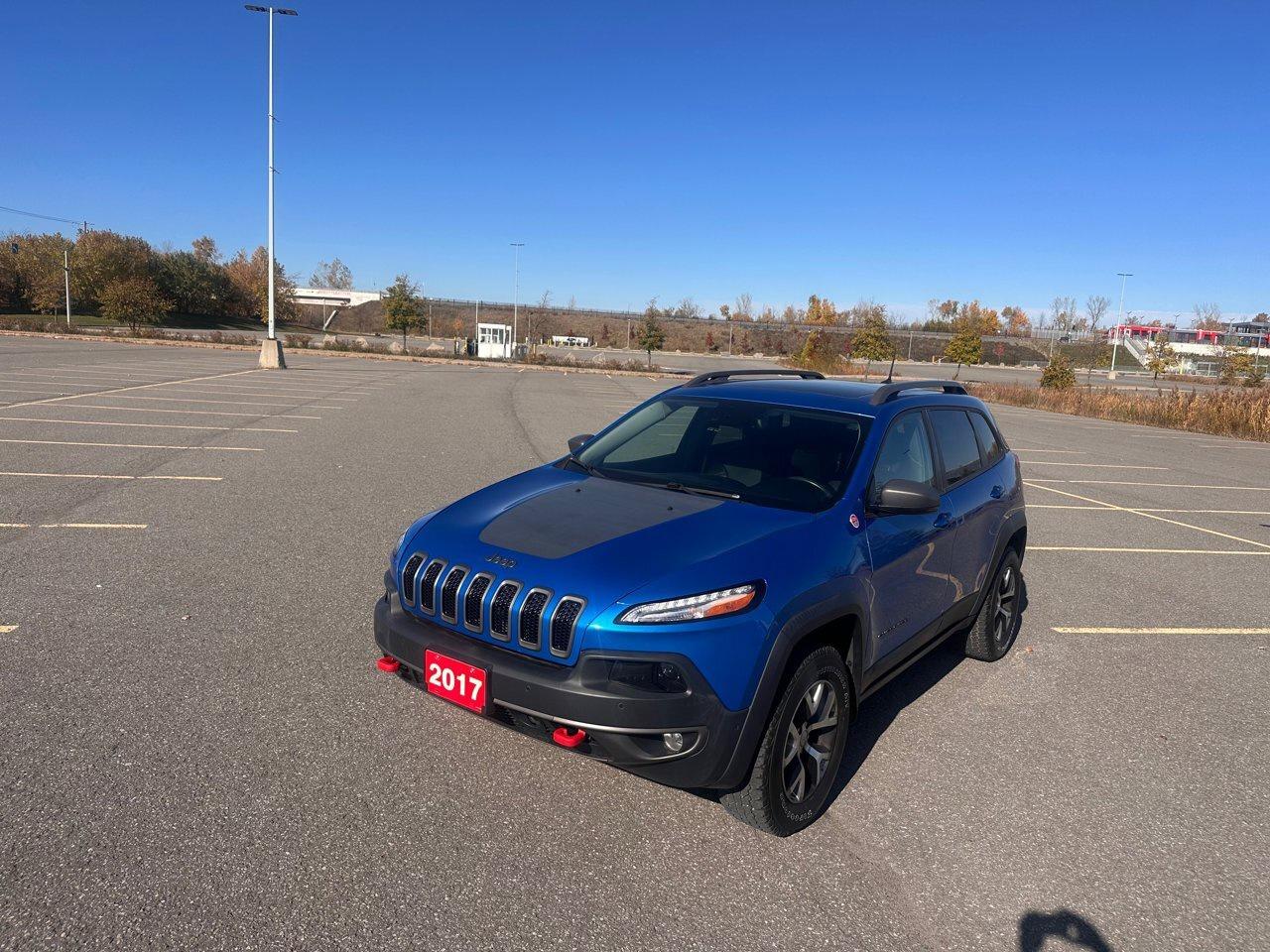 2017 Jeep Cherokee Trailhawk Photo