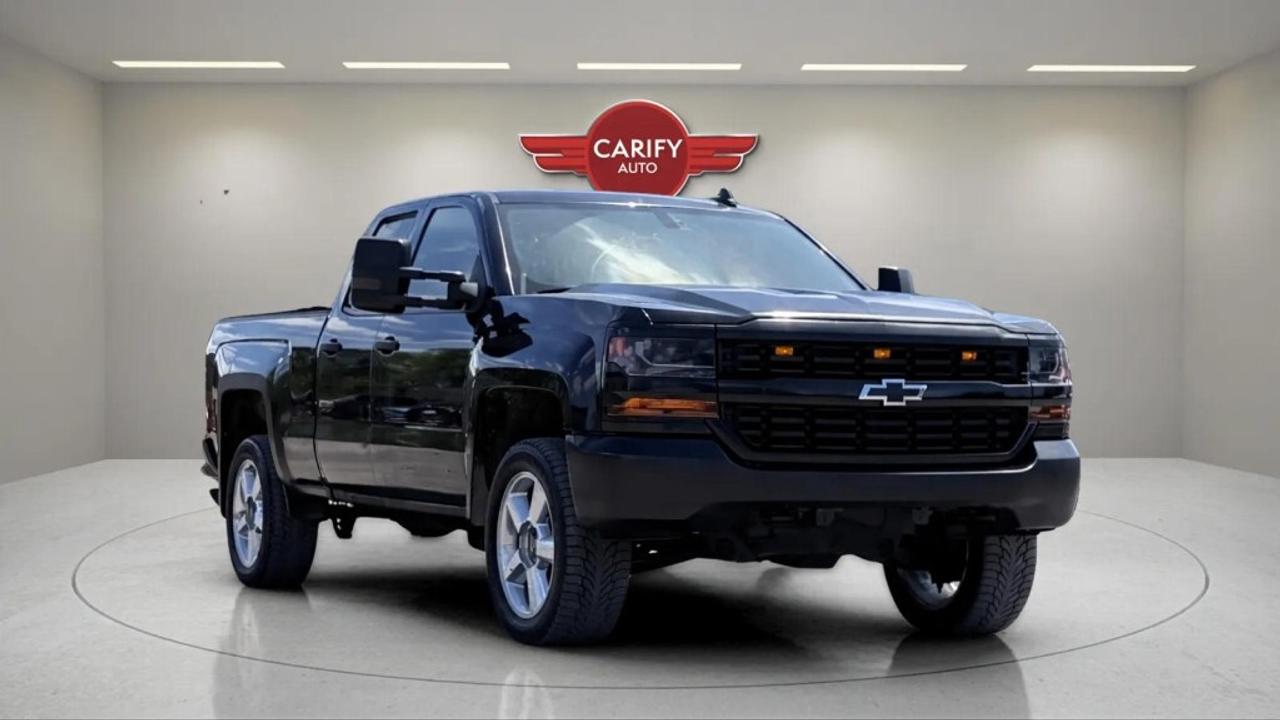 2017 Chevrolet Silverado 1500 4WD Double Cab Photo2