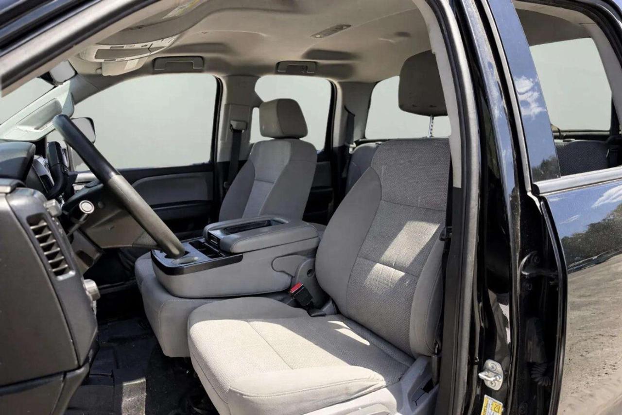 2017 Chevrolet Silverado 1500 4WD Double Cab Photo