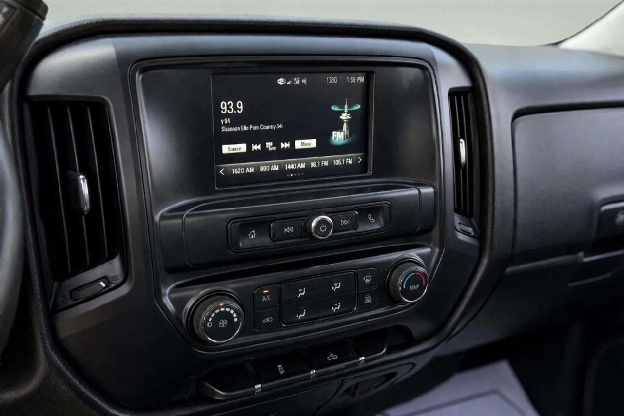 2017 Chevrolet Silverado 1500 4WD Double Cab Photo